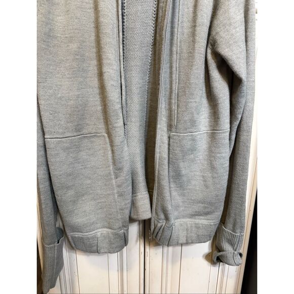 Lululemon Women's Rise & Move Zip Up Hoodie Heathered Silver Drop Size Small - Picture 8 of 9